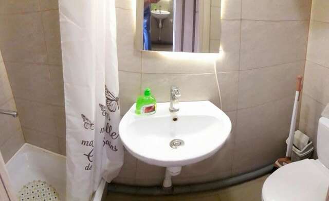 Апартаменты Alekseevskie Akvareli 3 people Харьков-15